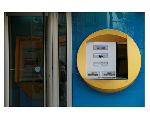 cajeros_lacaixa_2euros cajeros_lacaixa_2euros