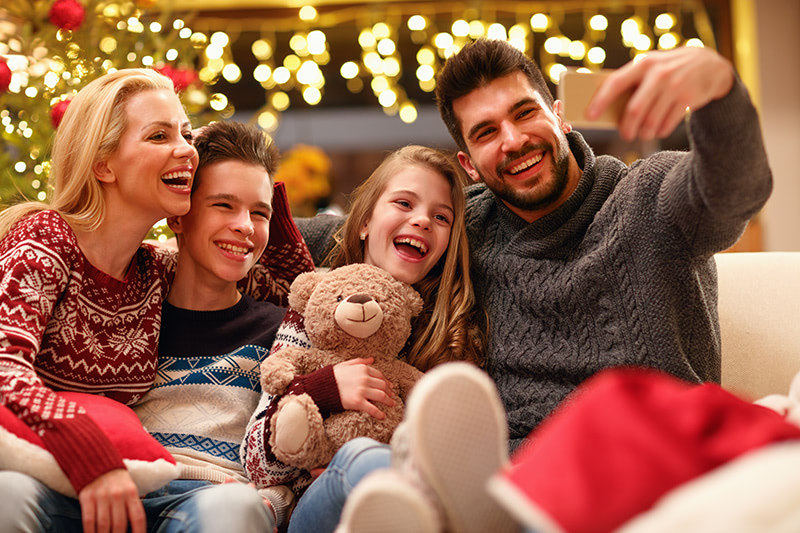 LAS APPS DE LA SEMANA: 3 aplicaciones móviles para felicitar las fiestas apps para felicitar la navidad