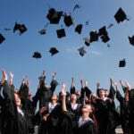 Para estudios caros, préstamos online baratos