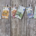 ¿Cómo funciona el comparador de depósitos bancarios de HelpMyCash?
