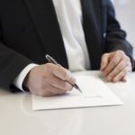 Pros y contras de firmar antes de la entrada en vigor de la ley hipotecaria