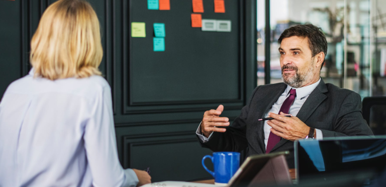 bancos que abren por la tarde