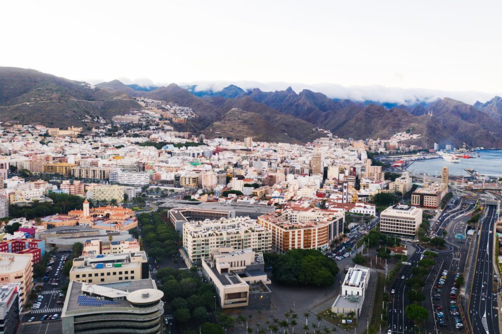 tenerife compraventa viviendas INE enero 2021