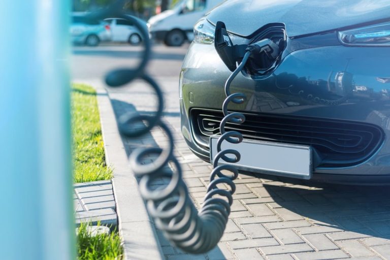 Mejor préstamo para financiar un coche eléctrico