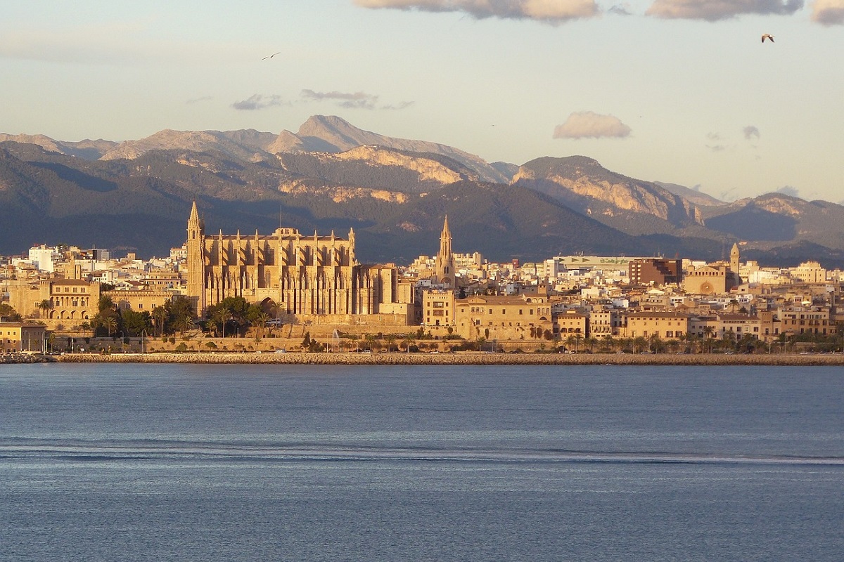 Vista de Palma de Mallorca desde el mar