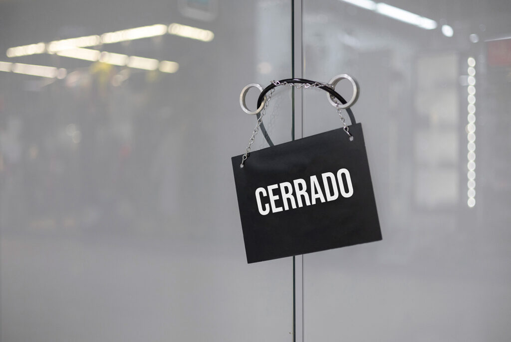 cartel-cerrado-activobank