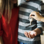 Hipotecas en máximos históricos… y, aun así, pesan menos: el esfuerzo familiar cae al 32,2%