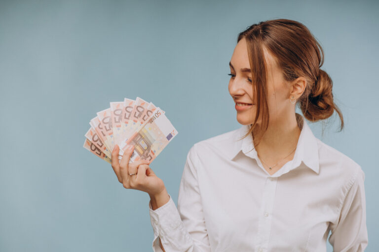 Tres depósitos a doce meses que puedes contratar con una rentabilidad del 2,70% o más