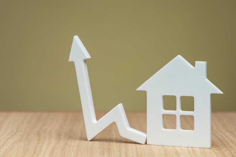 En octubre se superaron las 52.000 hipotecas inscritas sobre viviendas: ¡no pasaba desde 2010!