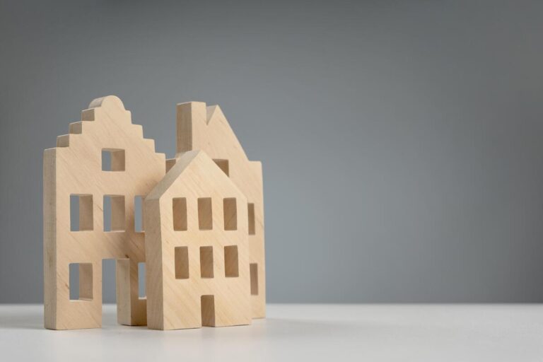 El Gobierno prepara nuevas reglas para el alquiler: incentivos fiscales y más control a temporales y habitaciones