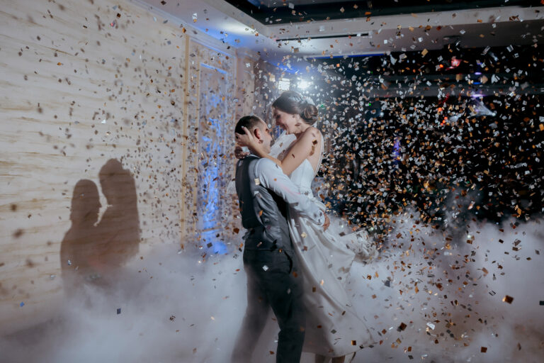 ¿Qué hacer con el dinero de los regalos de boda para que no desaparezca?