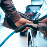 Laboral Kutxa estrena un préstamo coche al 4,58% TAE para vehículos ECO